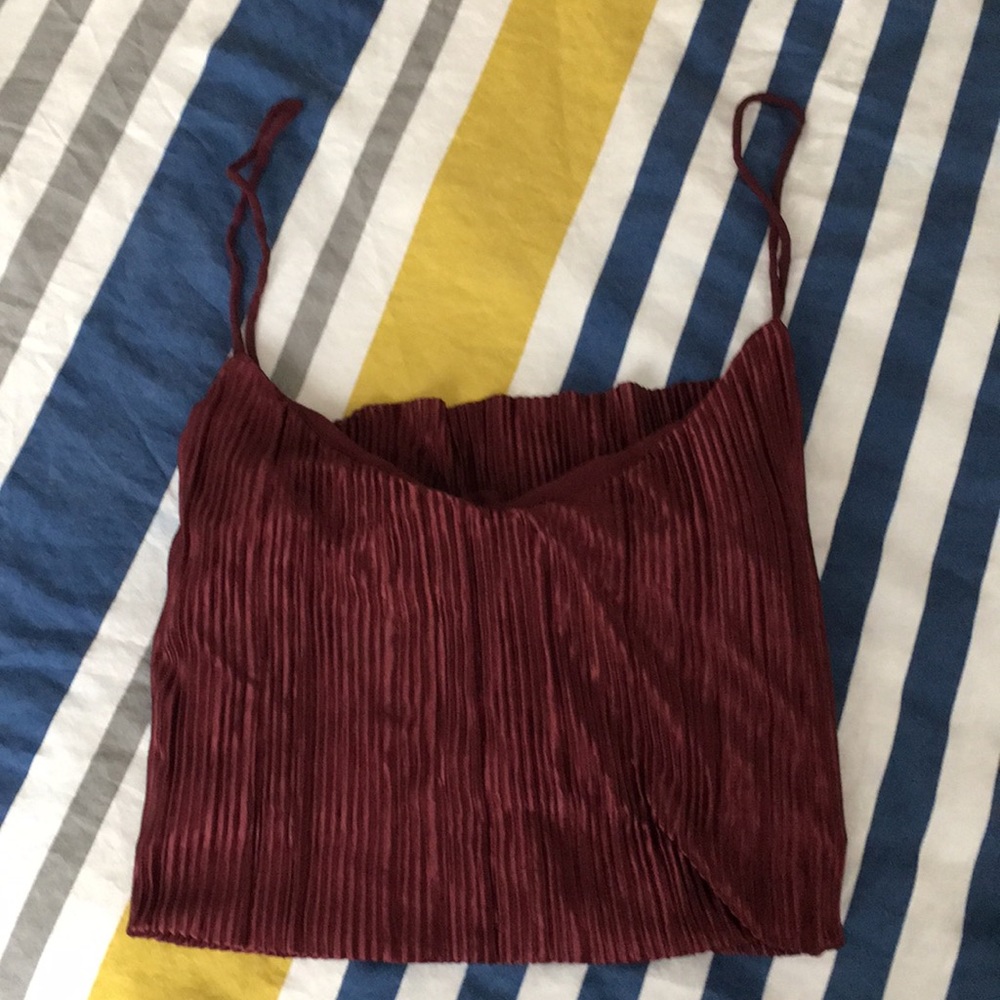 Wine colored pleated flowy tank top